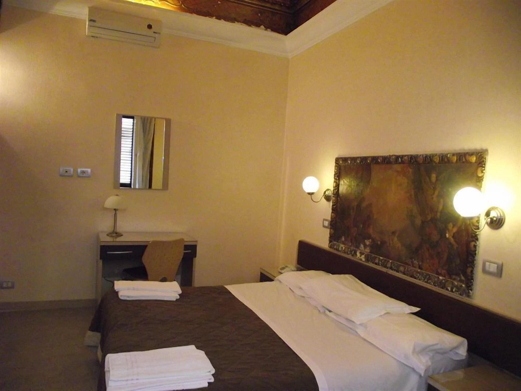 רומא Hotel Elide מראה חיצוני תמונה
