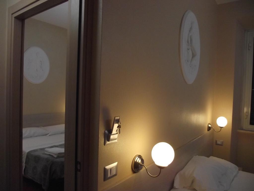 רומא Hotel Elide מראה חיצוני תמונה
